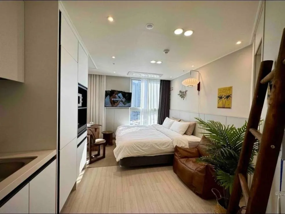 Cove Stay-611 Incheon Aparthotel